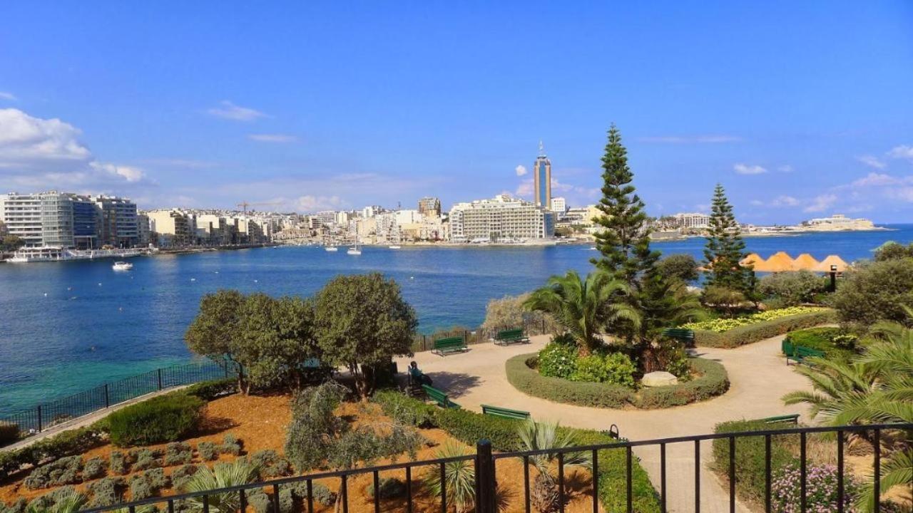 Spacious 3 Bedroom Apartment In The Heart Of St Julians San Julián Exterior foto