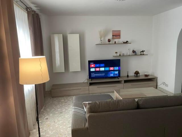 Spacious 3 Bedroom Apartment In The Heart Of St Julians San Julián Exterior foto