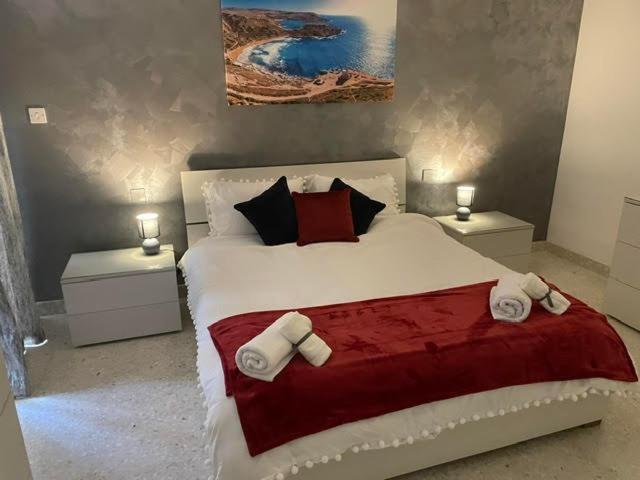 Spacious 3 Bedroom Apartment In The Heart Of St Julians San Julián Exterior foto