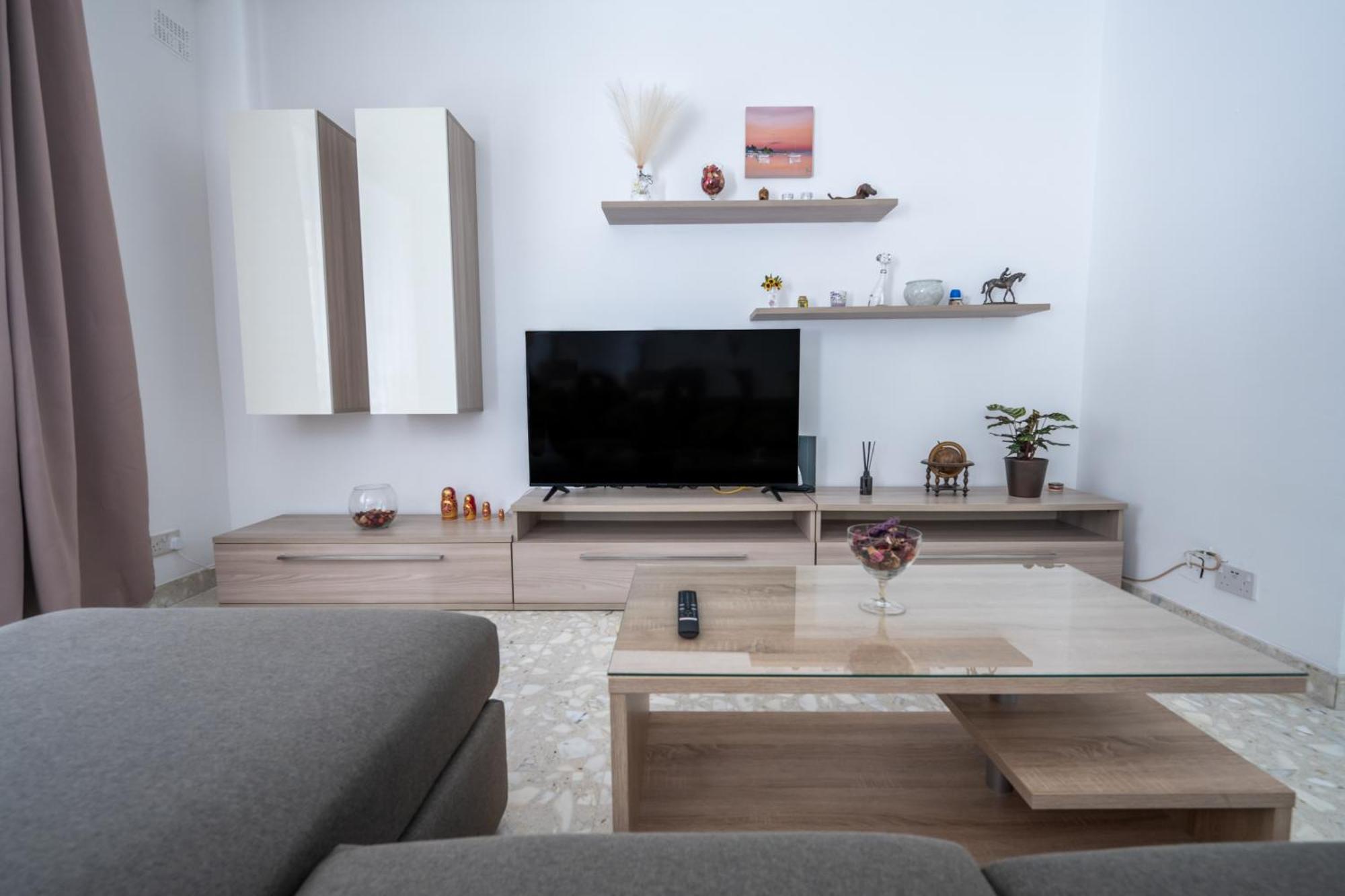Spacious 3 Bedroom Apartment In The Heart Of St Julians San Julián Exterior foto