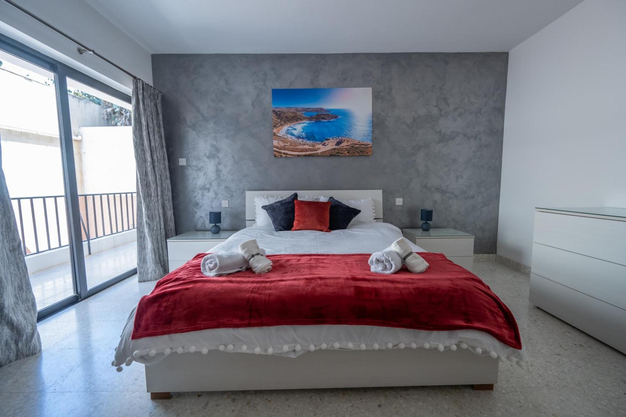 Spacious 3 Bedroom Apartment In The Heart Of St Julians San Julián Exterior foto