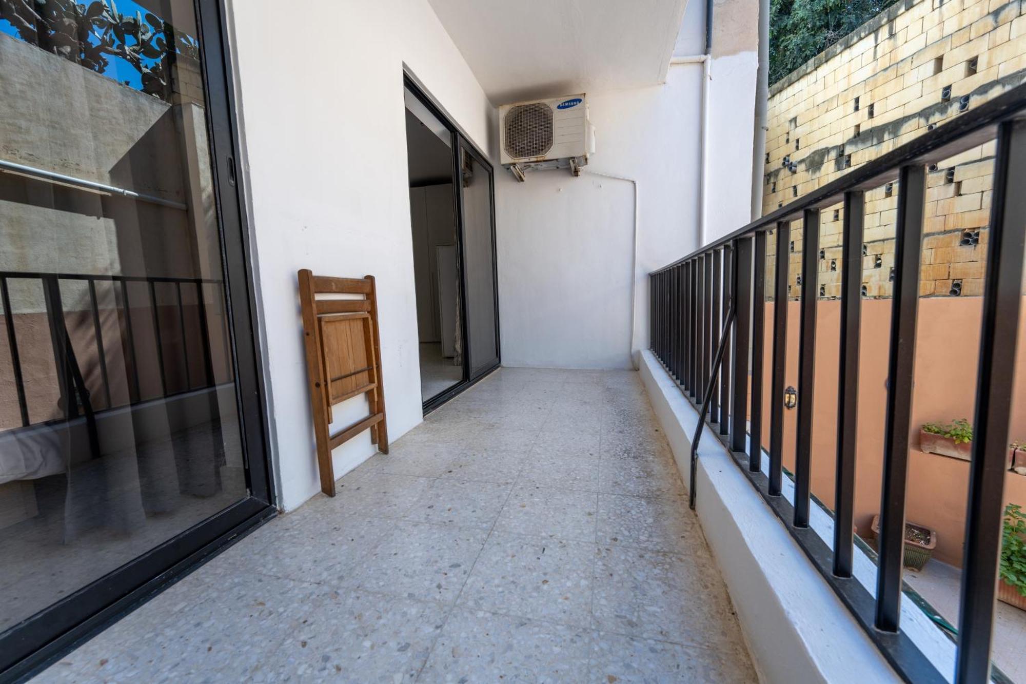 Spacious 3 Bedroom Apartment In The Heart Of St Julians San Julián Exterior foto